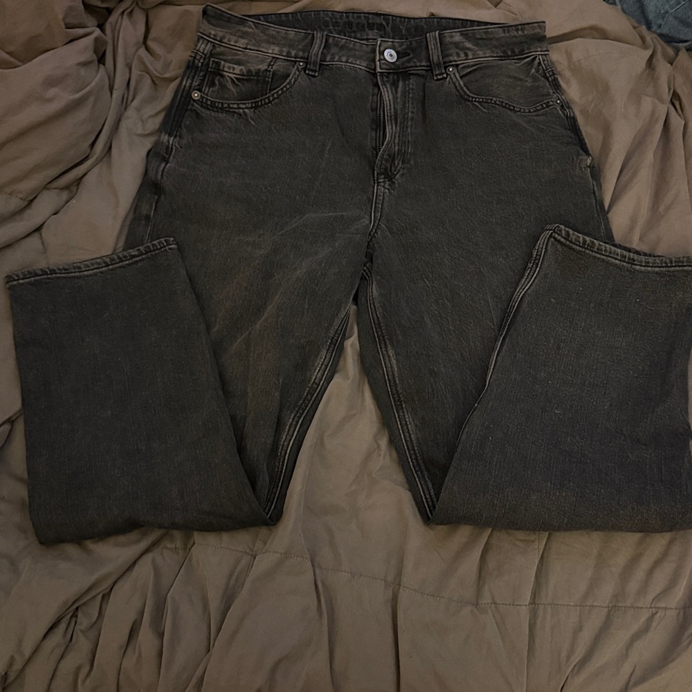 American Eagle Outfitters Black-Washed Mom Jeans